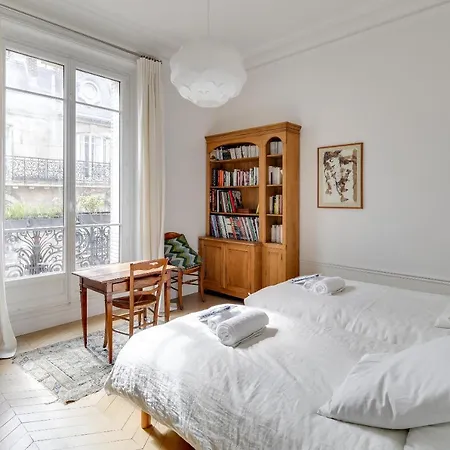 Appartement Courcelles